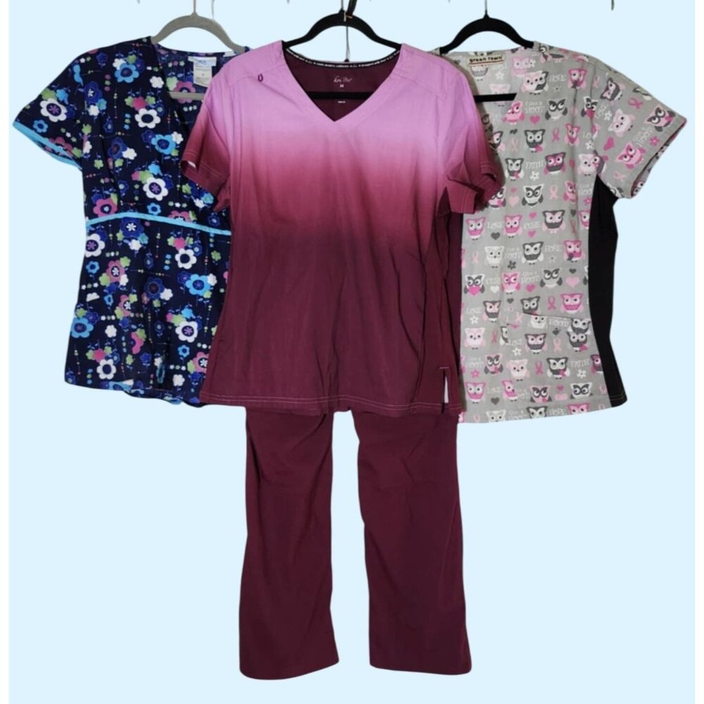 Floral & Owl Print Womens Scrub Tops Set Of 3 Size M Medical Clothing Surgical